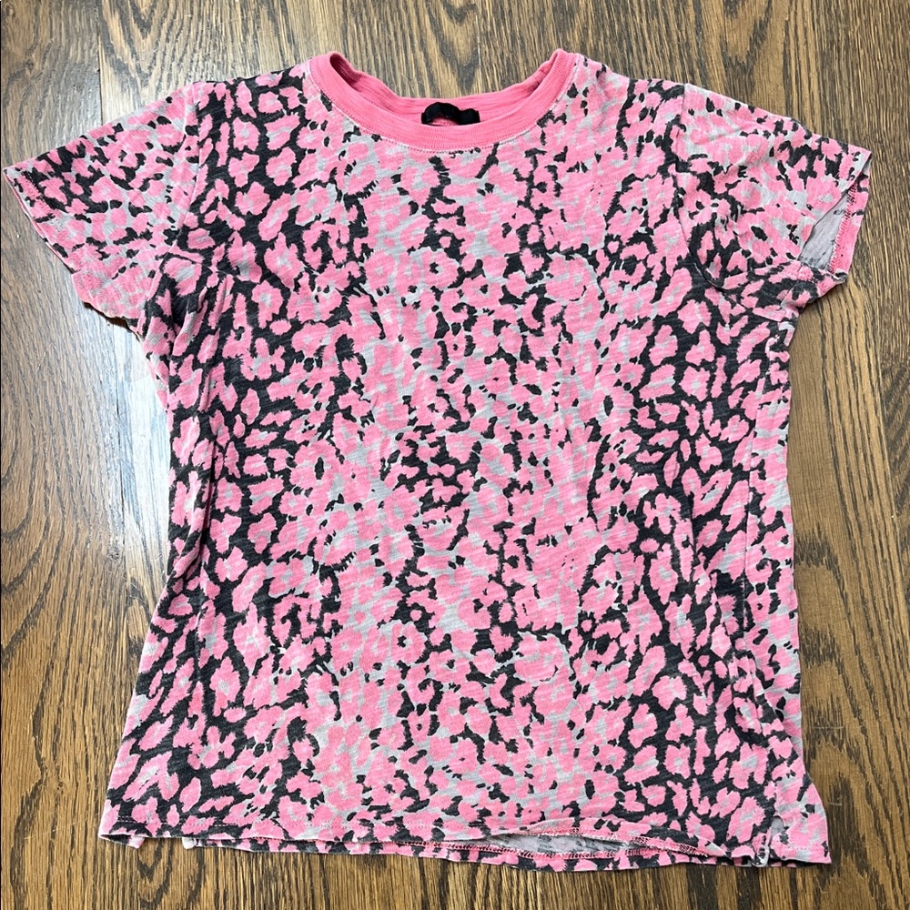 Vibrant Pink Leopard Print Kids Tee